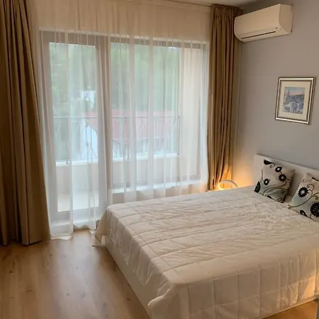 Marina Cabacum Beach Residence Apartment